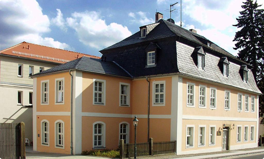 Komensky Gaeste- Und Tagungshaus Hotel Herrnhut Exterior photo